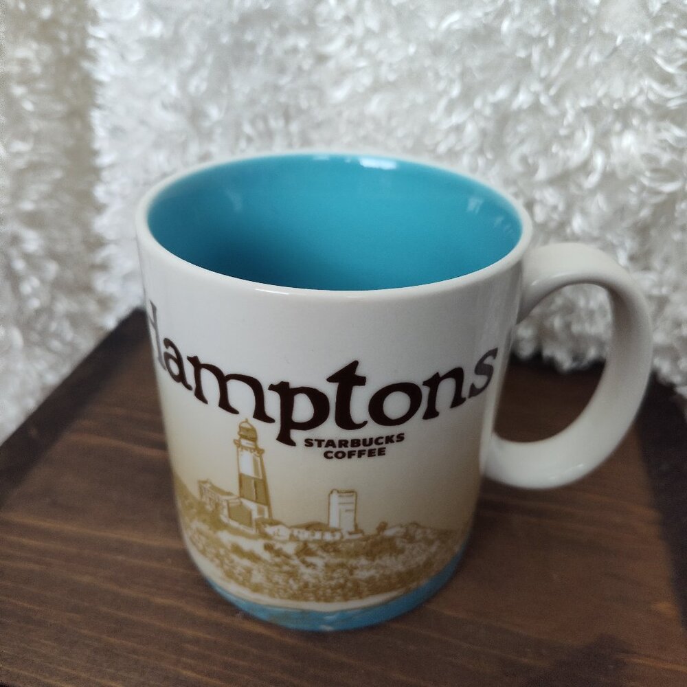 Hamptons 2011 Starbucks Coffee Mug Cup Collector Series Global Icon 16 oz
